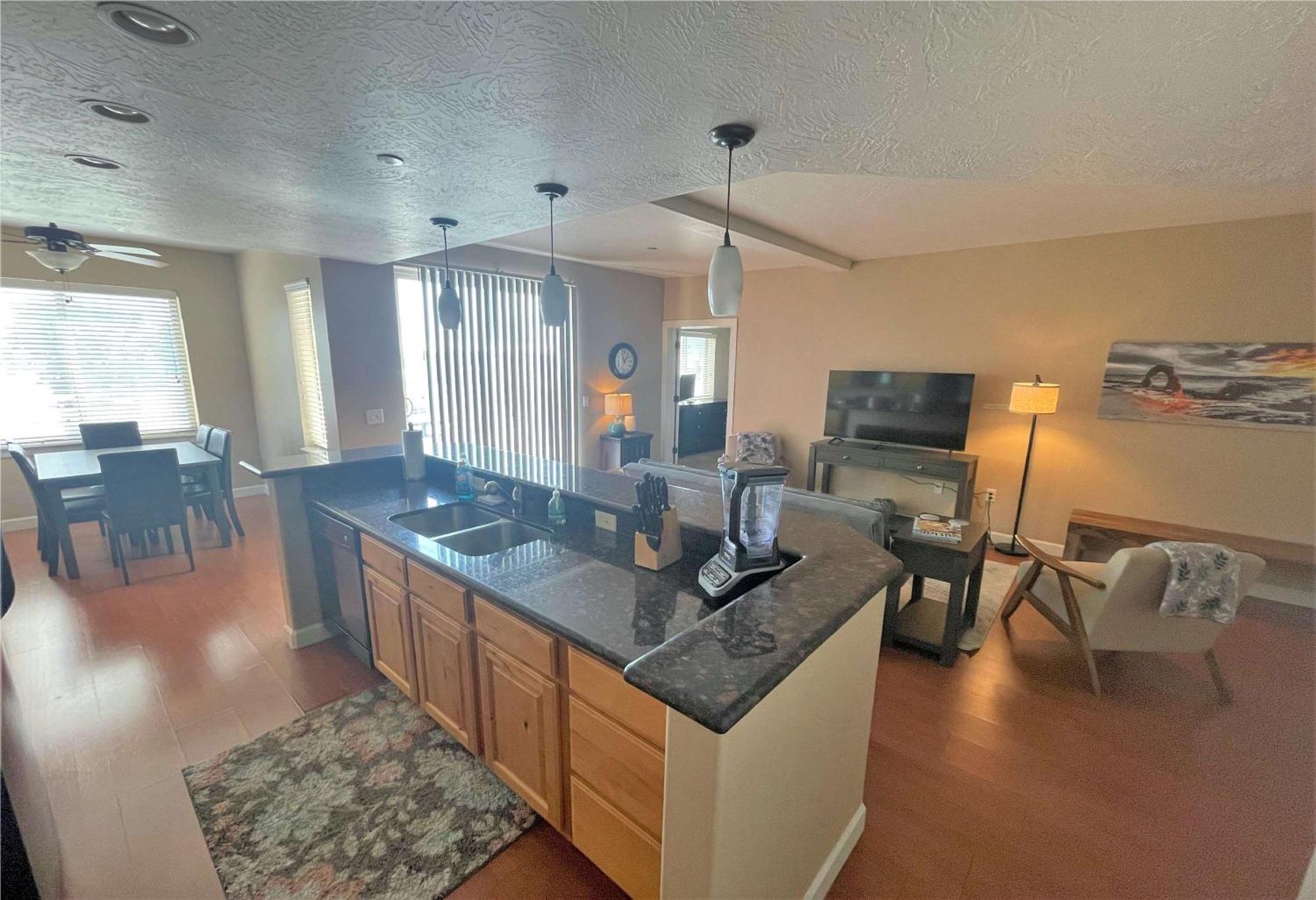 Deluxe Downtown Condo Close To Everything! ソルトレイクシティ エクステリア 写真