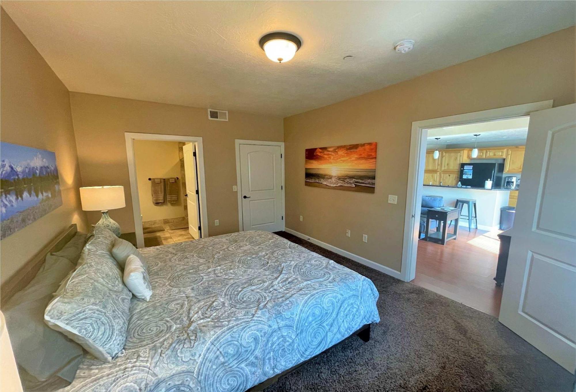 Deluxe Downtown Condo Close To Everything! ソルトレイクシティ エクステリア 写真